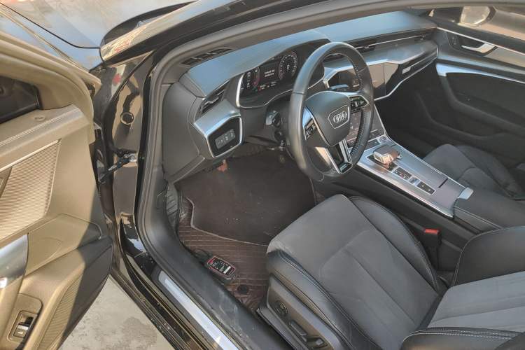 Used Audi A6L 2020 40 TFSI Luxury Dynamic Model
