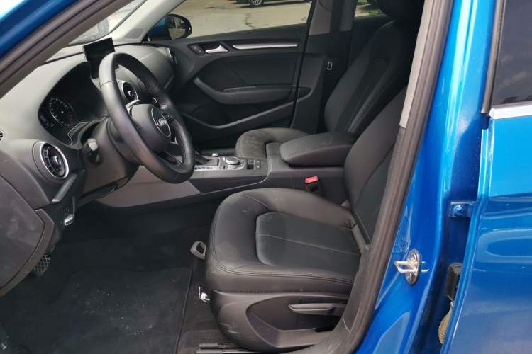 Used Audi A3 2019 Limousine 35 TFSI Ambition China V
