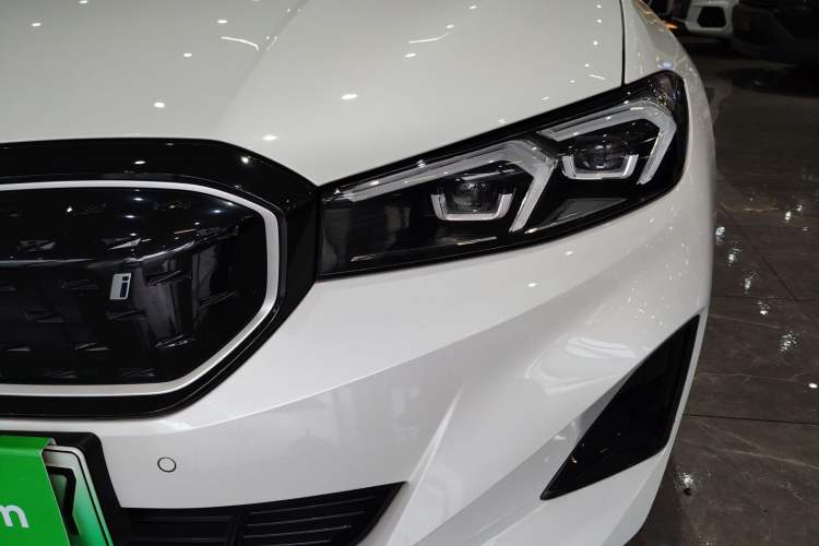 Used BMW i3 2023 eDrive 40 L Midnight Edition