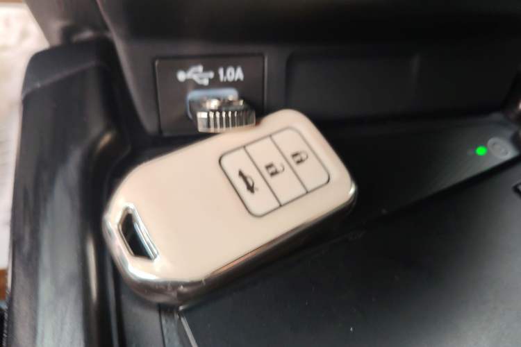 Used Honda CR-V 2021 240TURBO CVT 2WD Black Jazz Edition
