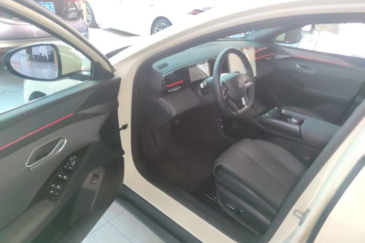 Used BYD Qin L 2025 EV 545KM Excellence Edition