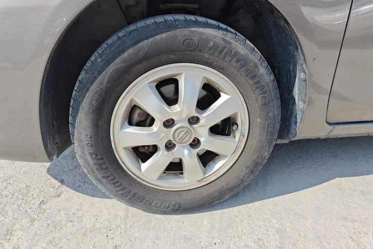 Used Nissan Sunny 2014 1.5XE Manual Elite Edition