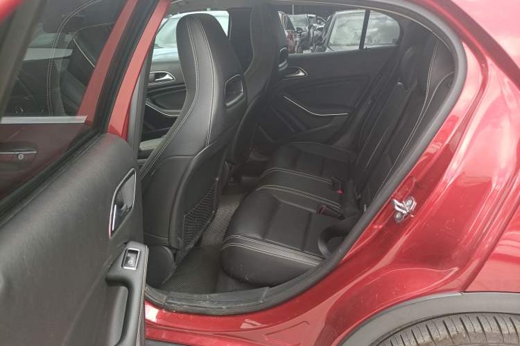 Used Mercedes-Benz GLA 2018 GLA 200 Fashion Model