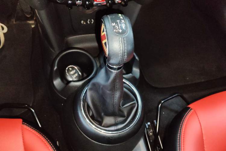 Used  MINI 2014 1.2T ONE+
