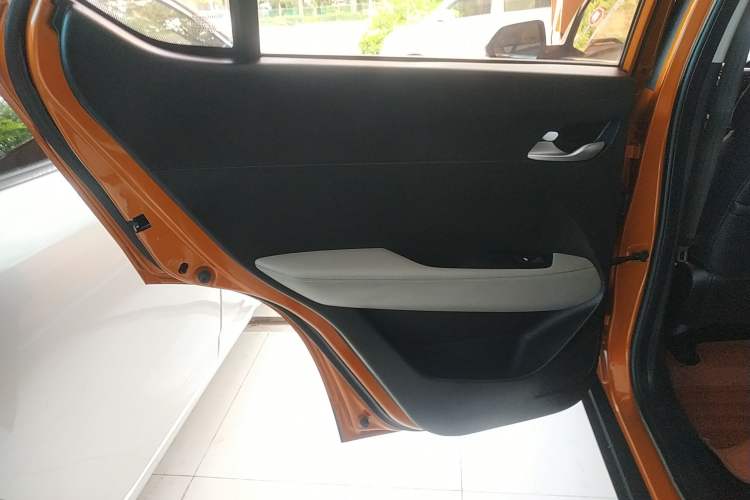 Used Baojun 510 2017 1.5L Automatic Fashion Model
