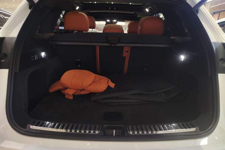 Used Li Auto L7 2023 Pro Model
