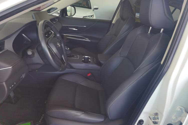 Used Toyota Venza 2023 2.0L CVT Two-Wheel Drive Prestige Version
