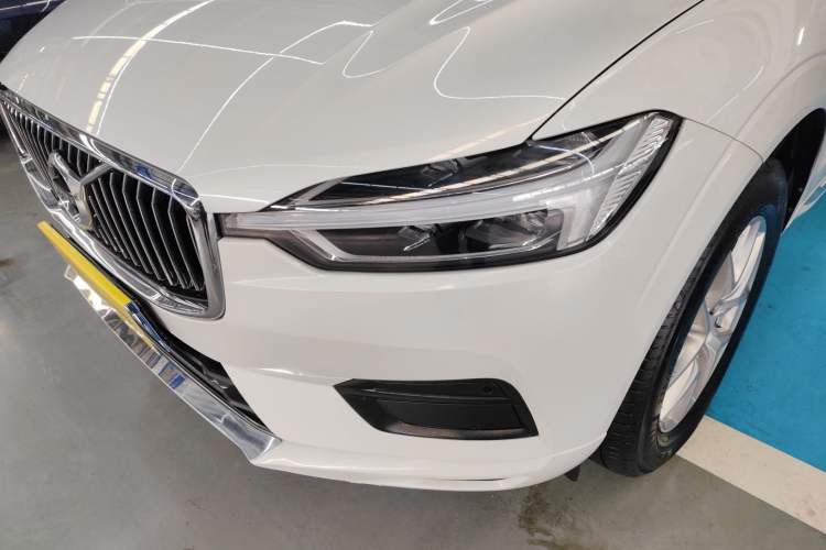 Used Volvo XC60 2019 T5 4x4 Smart Edition China VI Standard
