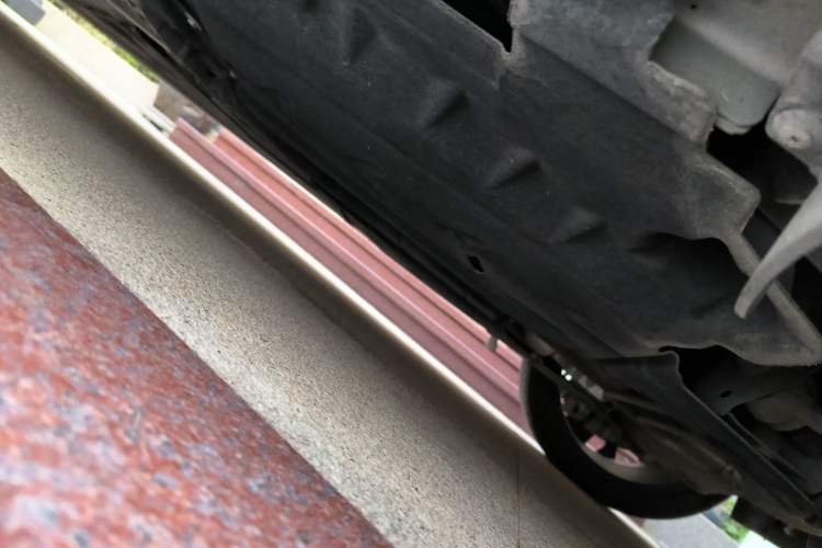 Used Jaguar XFL 2023 XFL 2.0T P250 Two-Wheel-Drive Prestige Luxury Gold Edition
