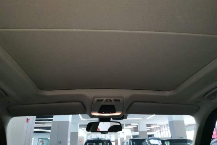 Used BMW X5 2015 xDrive28i
