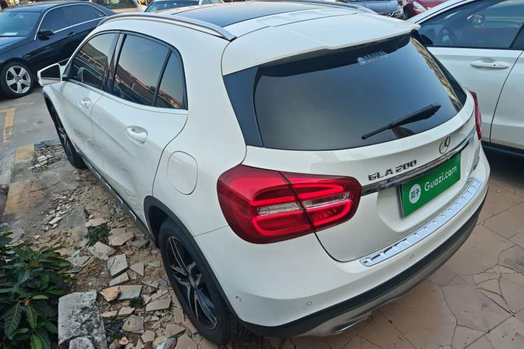 Used Mercedes-Benz GLA 2016 GLA 200 Fashion Model