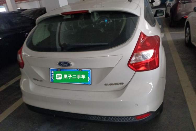 Used Ford Focus 2012 Hatchback 1.6L Automatic Fashion Edition

