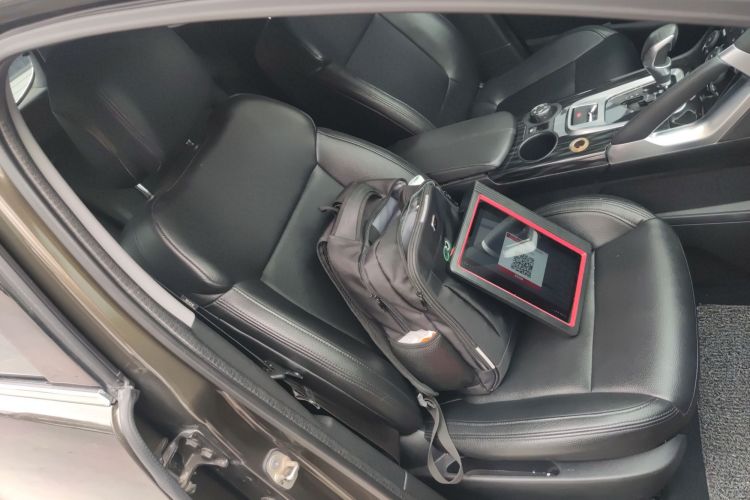 Used Peugeot 3008 2015 1.6THP Automatic Classic Edition