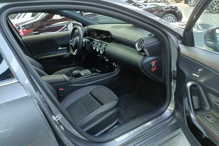 Used Mercedes-Benz A-Class 2023 A 200 L Fashion Model
