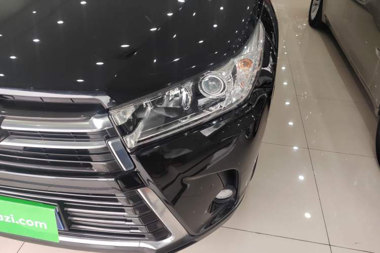 Used Toyota Highlander 2021 2.0T Four-Wheel Drive Prestige Version 7 Seats
