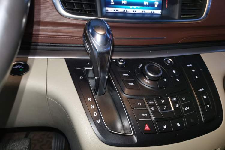 Used Buick GL8 2017 25S Comfort Version China V Standard
