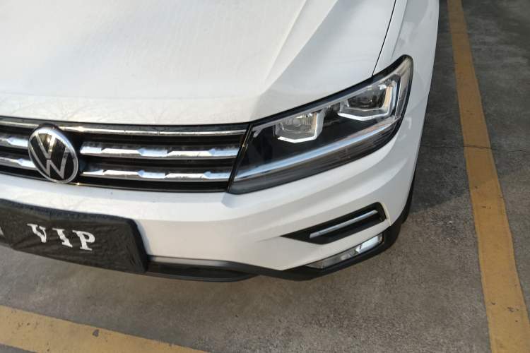 Used Volkswagen Tiguan L 2021 330TSI Automatic Two-Wheel Drive Smart Edition
