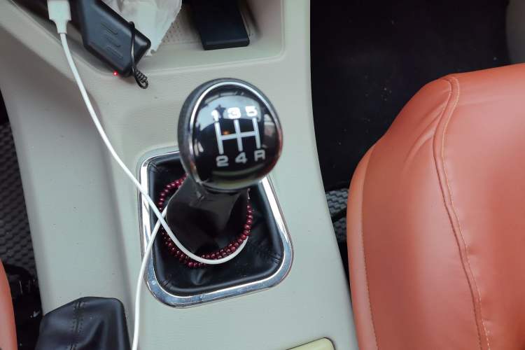 Used FORTHING Lingzhi 2020 M5L 1.6L Base Model 9 Seats
