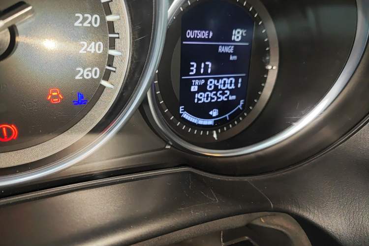 Used Mazda CX-5 2014 2.0L Automatic Two-Wheel Drive Urban Version
