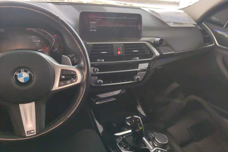 Used BMW X3 2020 xDrive30i Luxury Model with M Sport Package
