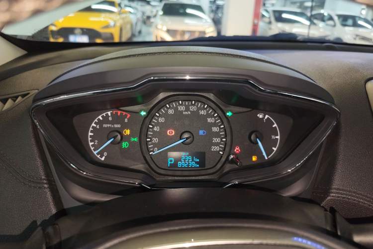 Used Ford Escort 2015 1.5L Automatic Fashion Model
