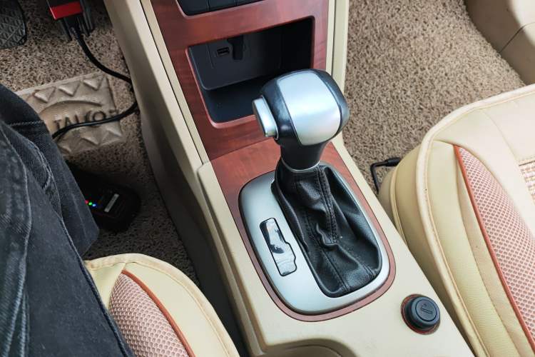 Used Roewe 350 2014 1.5L Automatic Xunyue Version
