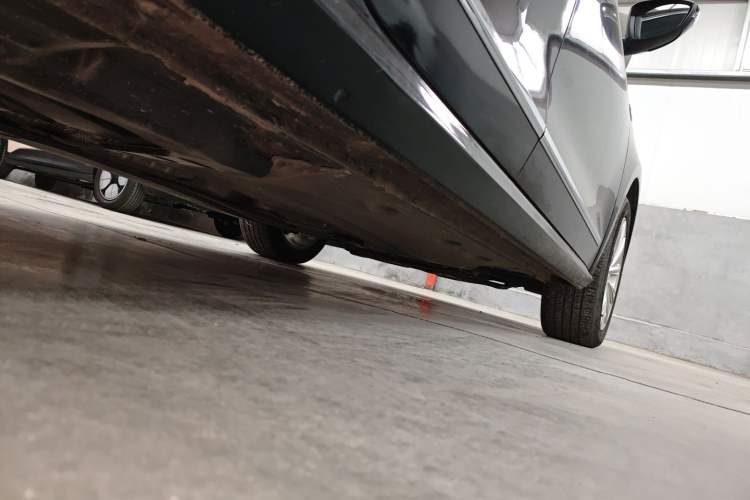 TDK.VehicleDetails.img