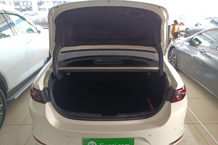 Used Mazda Mazda 3 Axela 2022 2.0L Automatic Zhiya Edition