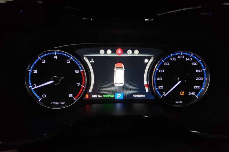 Used GAC Trumpchi GS8 2017 320T Two-Wheel Drive Luxury Smart Connectivity Version (7 Seats)
