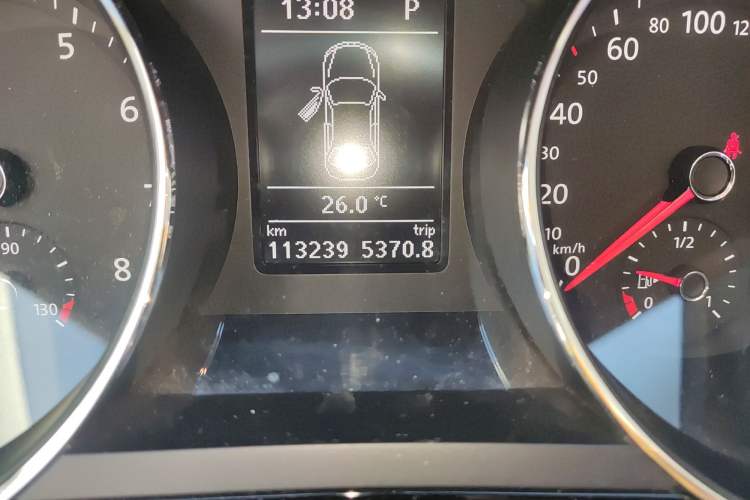 Used Volkswagen Sagitar 2015 230TSI Automatic Luxury Model