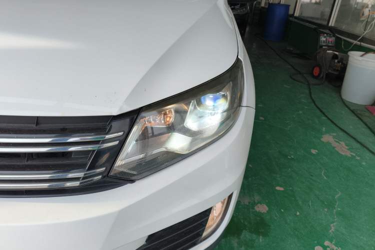 Used Volkswagen Tiguan 2015 1.8TSI Automatic Two-Wheel Drive Luxury Model