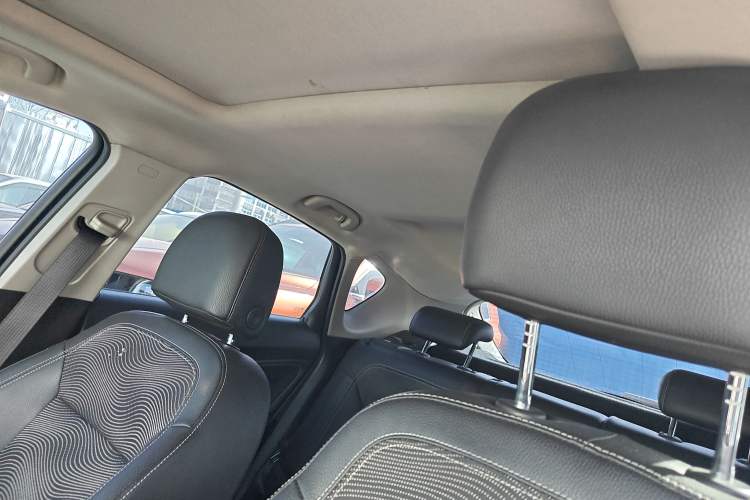 Used Buick GT 2014 XT 1.6L Automatic Fashion Edition
