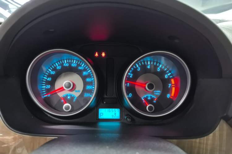 Used Buick Excelle 2015 1.5L Automatic Classic Model
