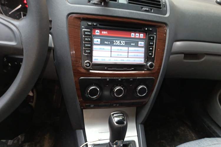 Used Skoda Octavia 2014 1.6L Automatic Yijie Edition