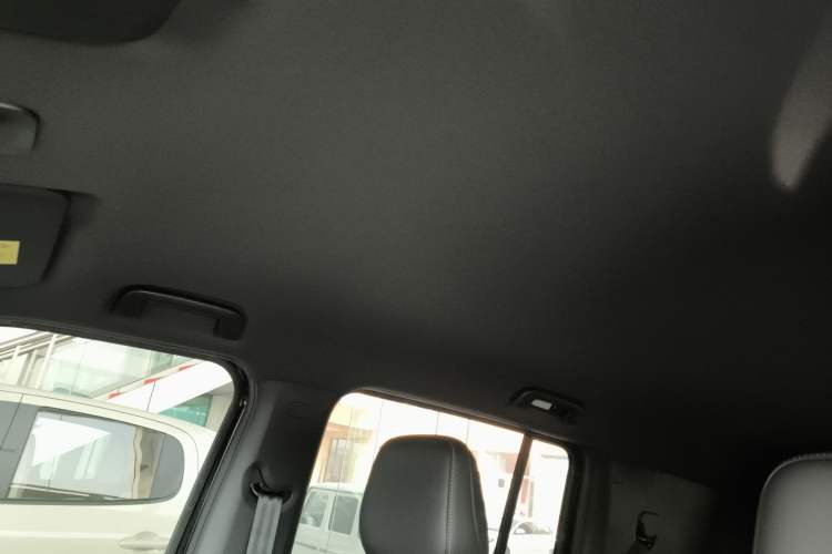 Used Baojun Spark EUV 
