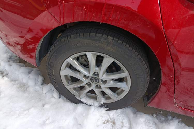 Used Mazda Mazda 3 Axela 2017 Sedan 1.5L Automatic Luxury Model Emission Standard China V
