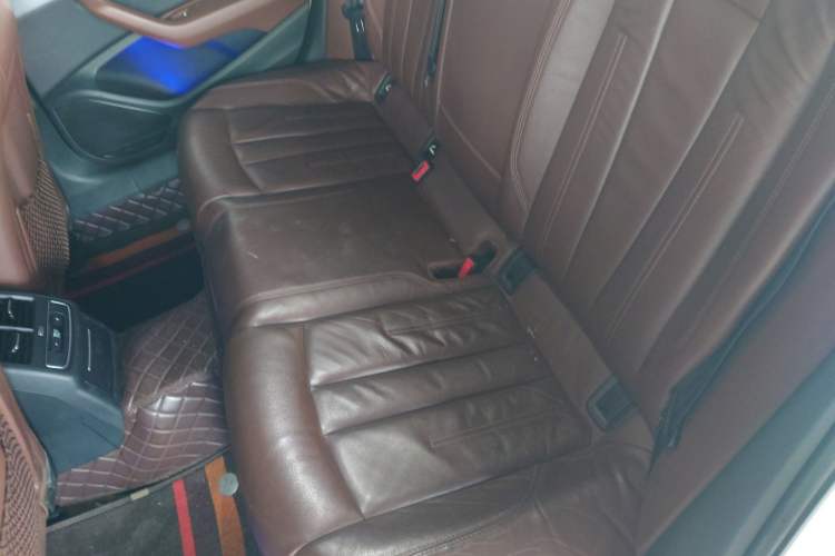 Used Audi A4L 2019 40 TFSI Fashion Edition China VI Emission Standard