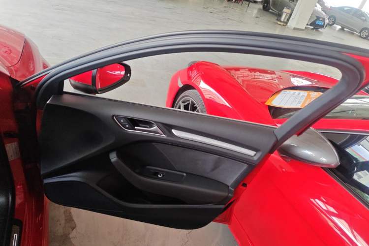 Used Audi A3 2017 Limousine 35 TFSI Sport Edition
