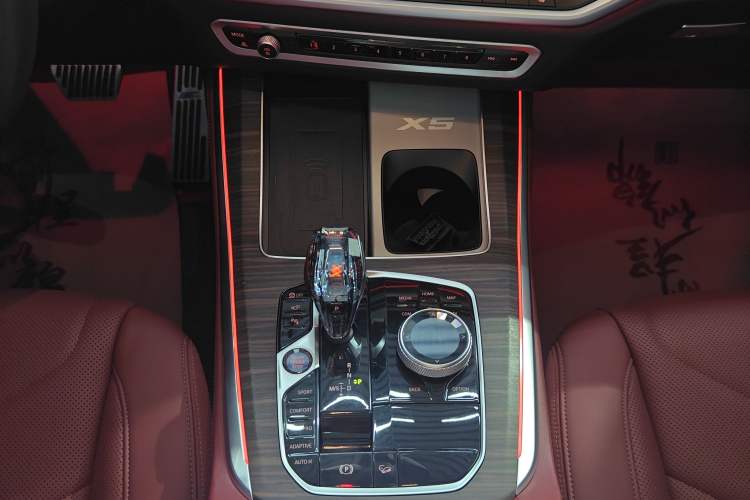 Used BMW X5 2022 Restyled xDrive 40Li M Sport Package
