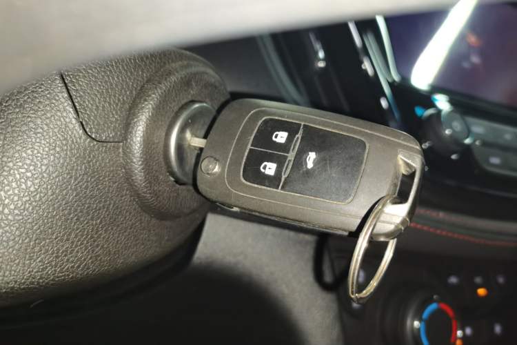 Used Chevrolet Monza 2022 Light Hybrid RS 330T Automatic Comfort Edition