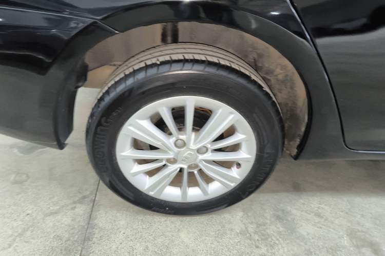 Used Geely Auto Diamond 2016 1.5L Manual Entry-Level Trim
