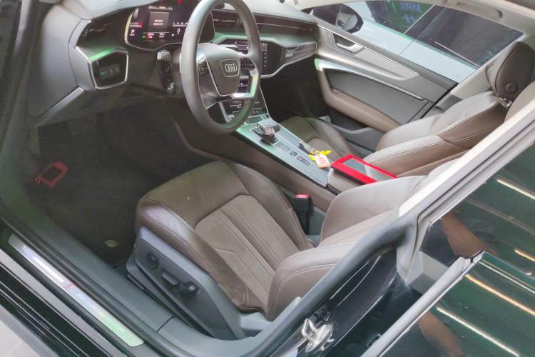 Used Audi A7L 2022 45 TFSI S-line Dream-Building Crystal Flow Package