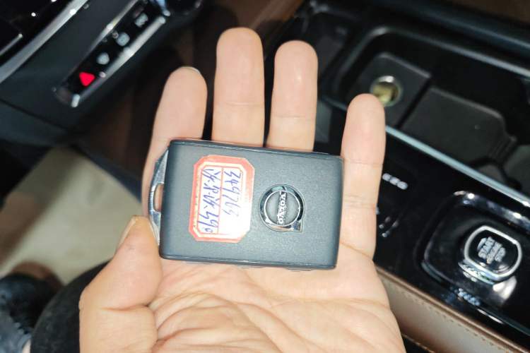 Used Volvo S90 2023 B5 Zhiyi Luxury Edition