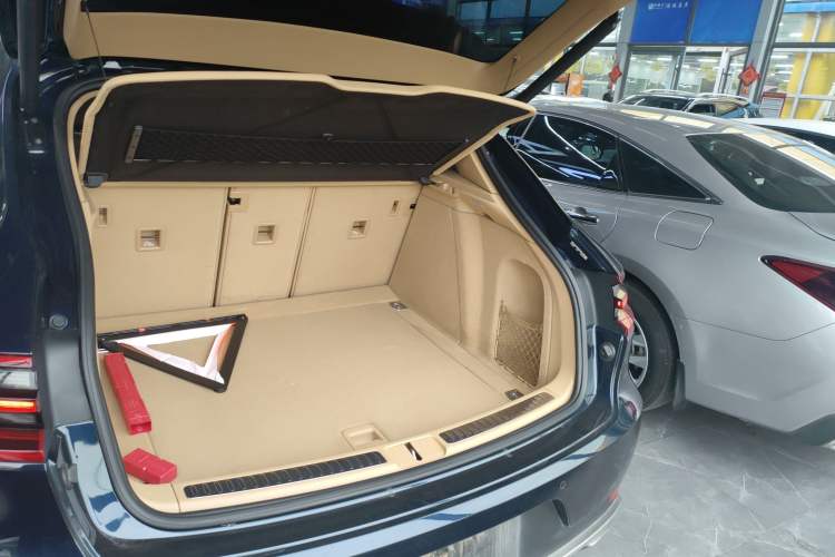 Used Porsche Macan 2017 Macan 2.0T