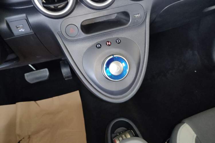 Used ORA Black Cat 2022 301km "Cute Pet" Version – Lithium Iron Phosphate
