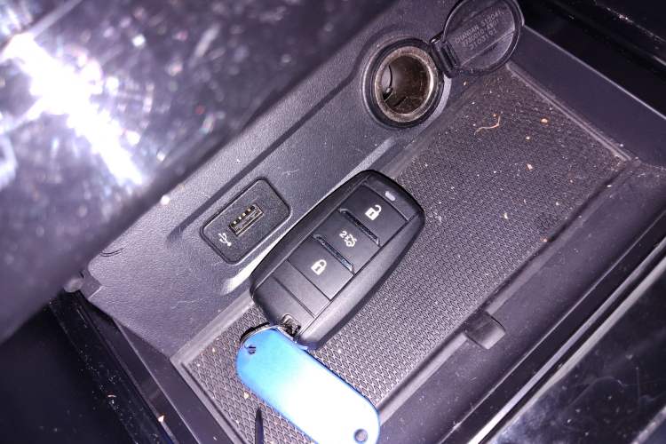 Used Changan CS75 2021 Honor Million Edition 280T DCT Luxury Model
