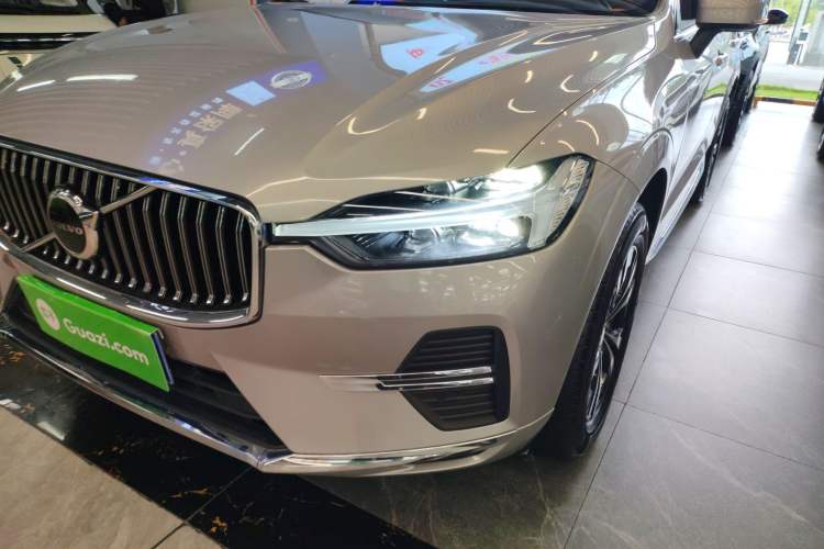 Used Volvo XC60 2024 B5 4x4 Smart Luxury Edition
