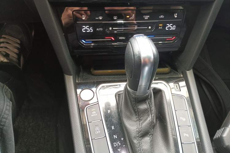 Used Volkswagen FAW-Volkswagen CC 2021 380TSI Striking Edition
