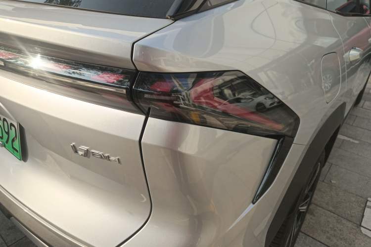 Used  L7 2025 EM-i 115km Exploration+ Edition
