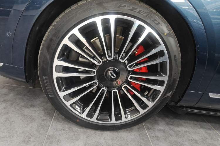 Used Hima AITO M9 2025 Extended-Range Ultra Version 52 kWh 6-Seater